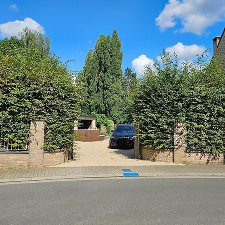Camper Met Sauna En Zwembad In De Rand Van De Vlaamse Ardennen Hotel Haaltert Eksteriør billede