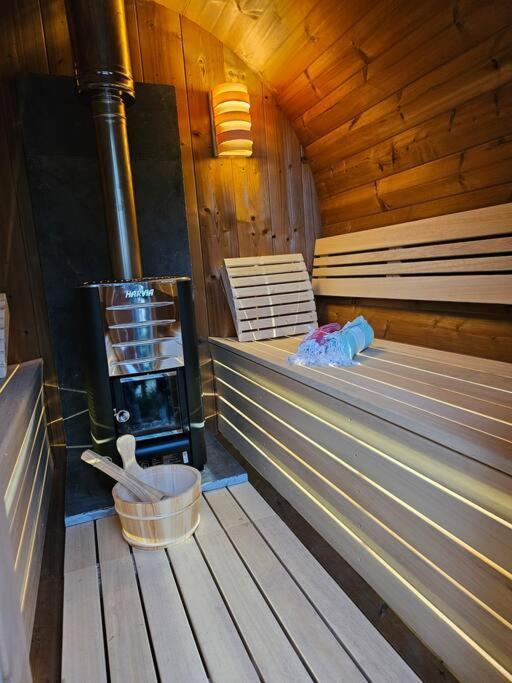 Camper Met Sauna En Zwembad In De Rand Van De Vlaamse Ardennen Hotel Haaltert Eksteriør billede